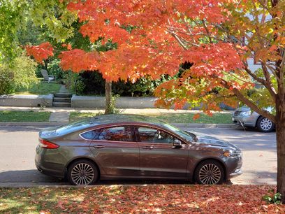 Used 2017 Ford Fusion SE w/ Equipment Group 202A