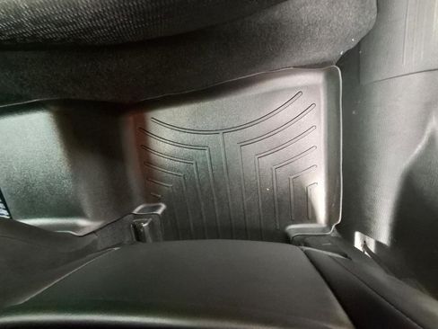 Used 2015 Chrysler 200 S w/ Navigation & Sound Group I image 14