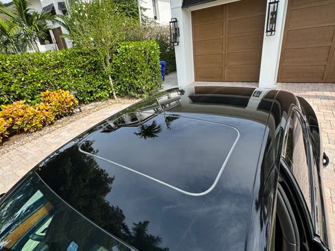 Used 2014 Bentley Flying Spur W12 image 4