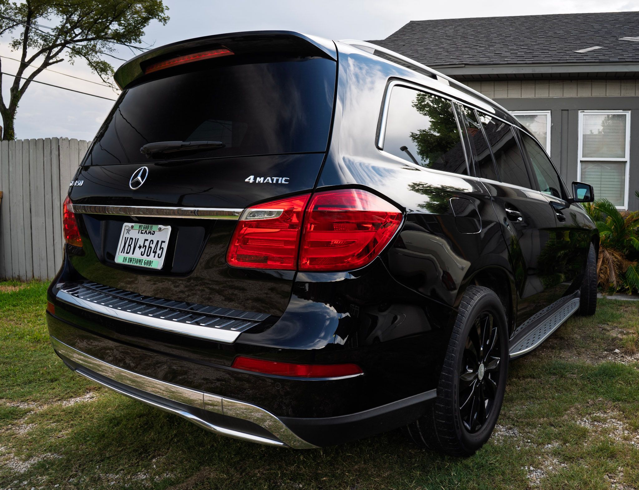 Used 2014 Mercedes-Benz GL 450 4MATIC image 2
