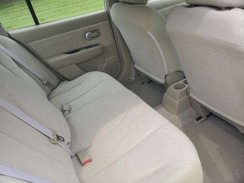 Used 2008 Nissan Versa 1.8 S w/ PWR Pkg FWD image 11