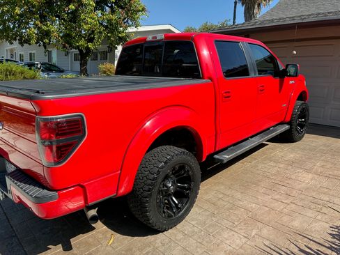 Used 2014 Ford F150 FX4 w/ Equipment Group 402A Luxury AWD/4WD image 8