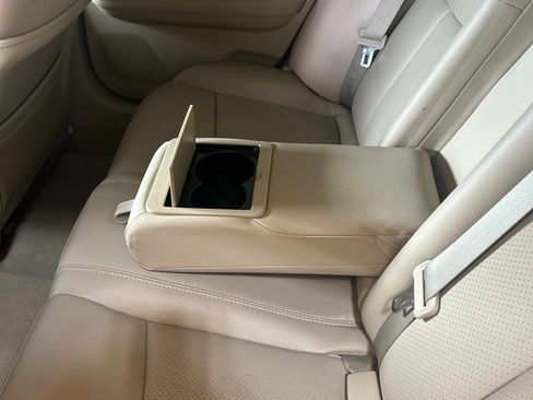 Used 2012 Nissan Maxima 3.5 SV w/ Monitor Pkg FWD image 9