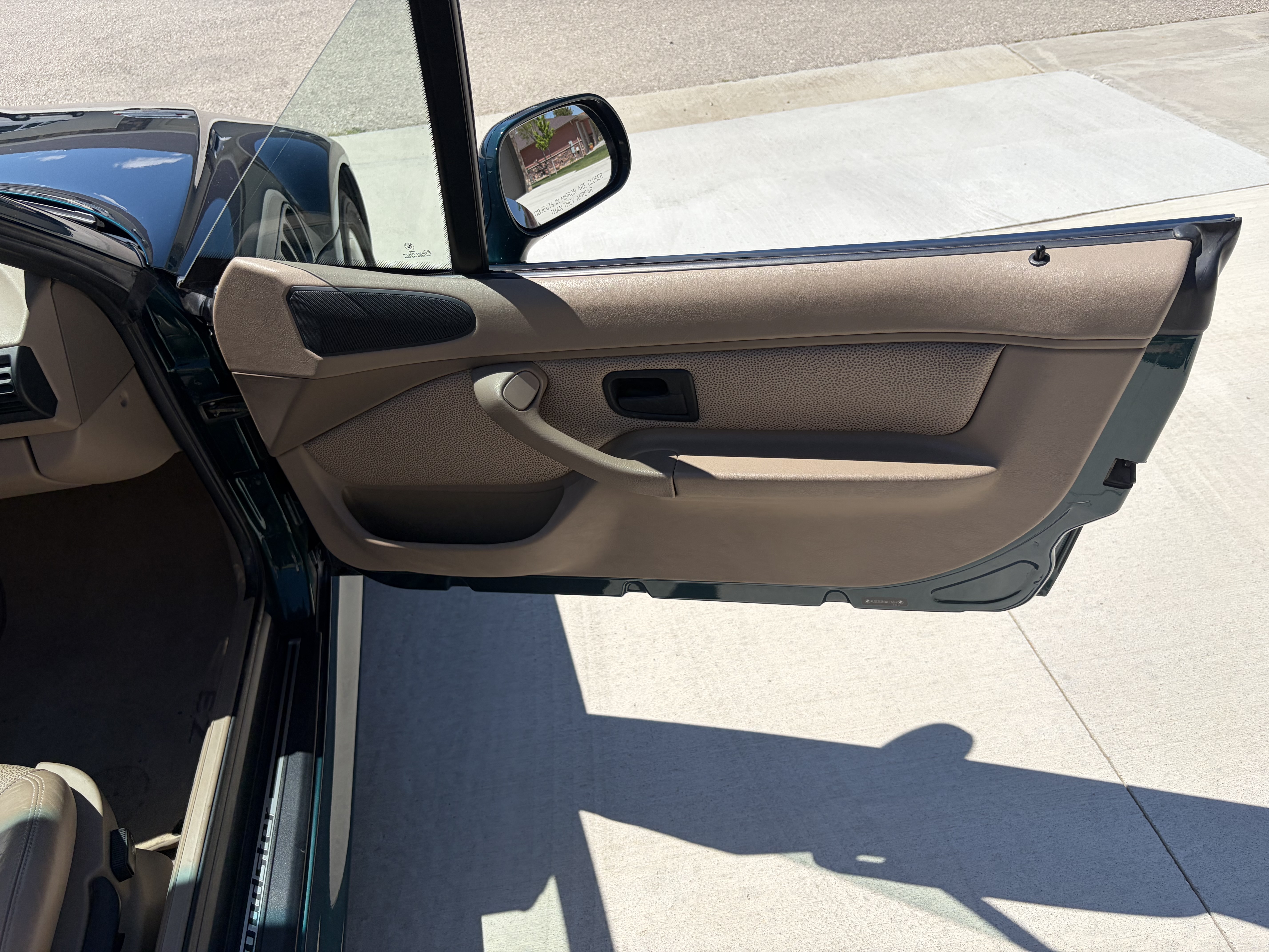 Used 1998 BMW Z3 2.8 RWD image 13