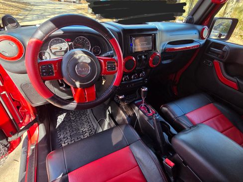 Used 2012 Jeep Wrangler Sport image 2