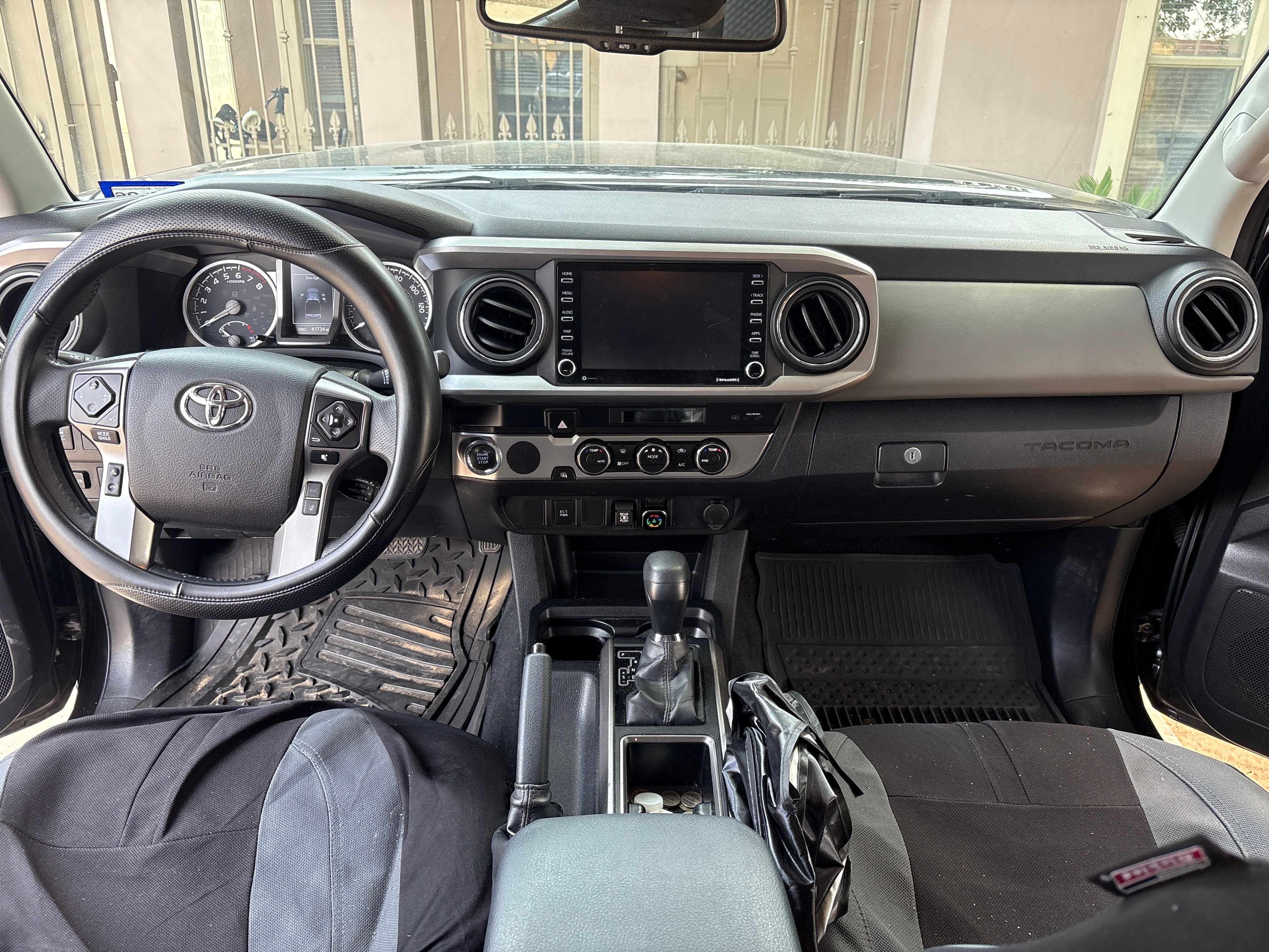 Used 2023 Toyota Tacoma SR5 RWD image 11