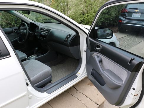 Used 2002 Honda Civic LX image 31