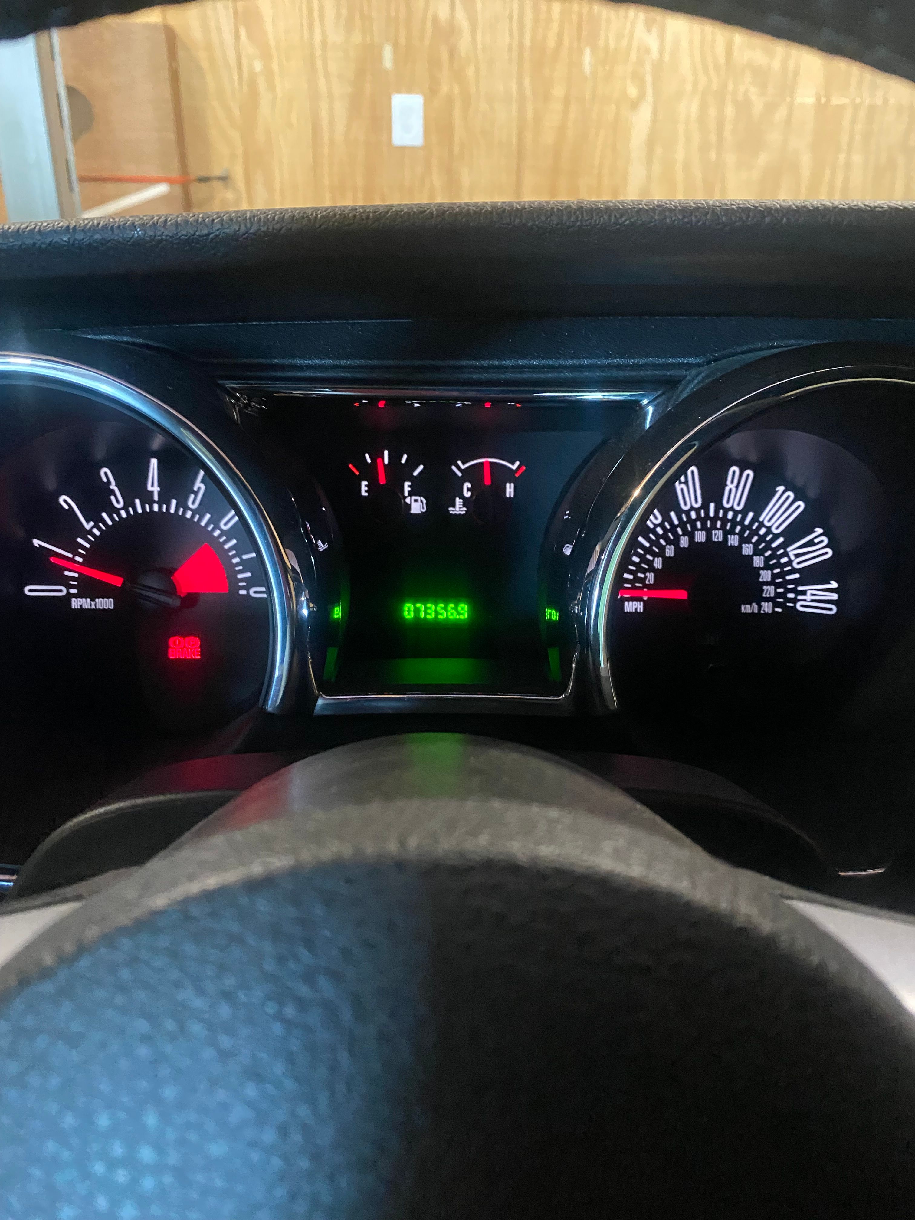 Used 2005 Ford Mustang GT RWD image 2