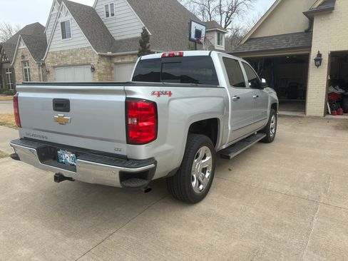 Used 2015 Chevrolet Silverado 1500 LTZ w/ LTZ Plus Package image 10