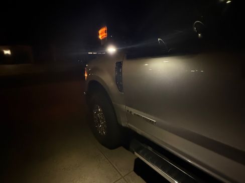 Used 2021 Ford F250 XLT w/ XLT Premium Package image 14