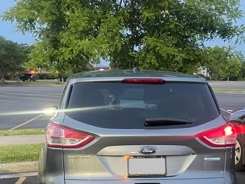 Used 2014 Ford Escape SE image 8