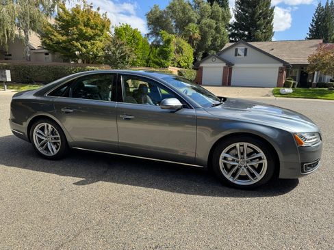 Used 2015 Audi A8 4.0T image 4