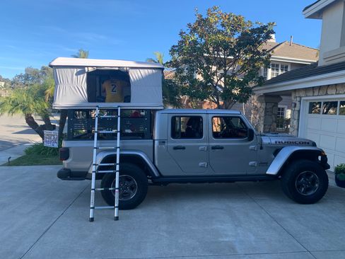 Used 2020 Jeep Gladiator Rubicon image 11