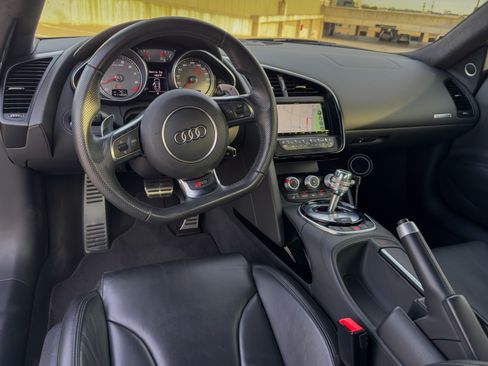 Used 2014 Audi R8 V8 image 6