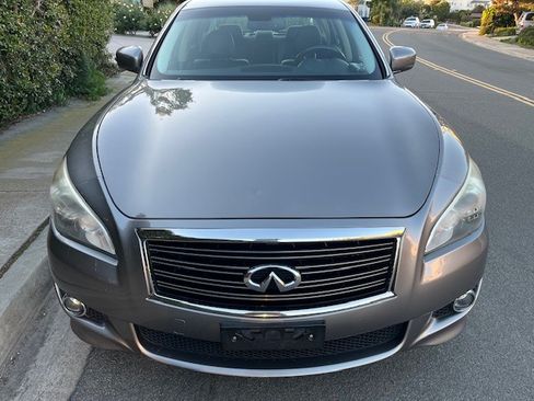 Used 2012 INFINITI M37 37 Sedan 4D w/ Sport Pkg image 11