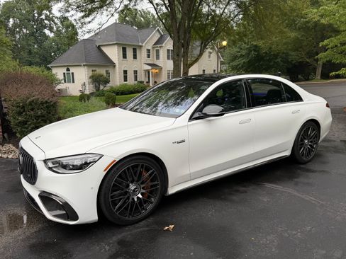 Used 2024 Mercedes-Benz S 63 AMG S image 1