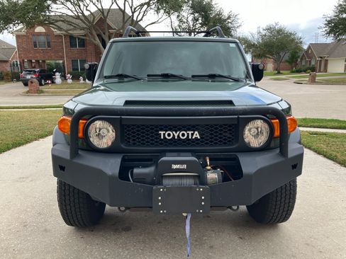 Used 2011 Toyota FJ Cruiser 4WD w/ Trail Teams Special Edition image 10