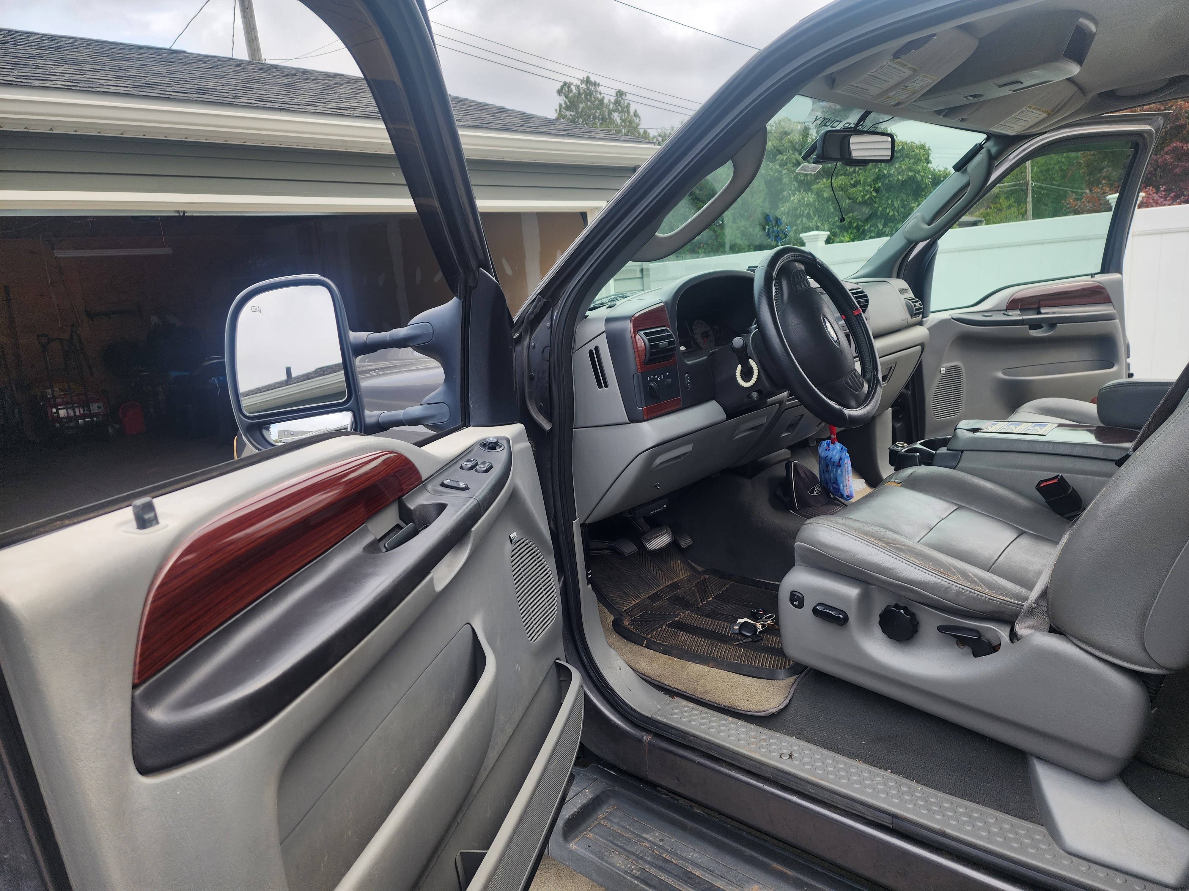 Used 2006 Ford F250 Lariat AWD/4WD image 8