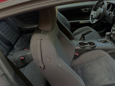 Used 2017 Ford Mustang GT image 8