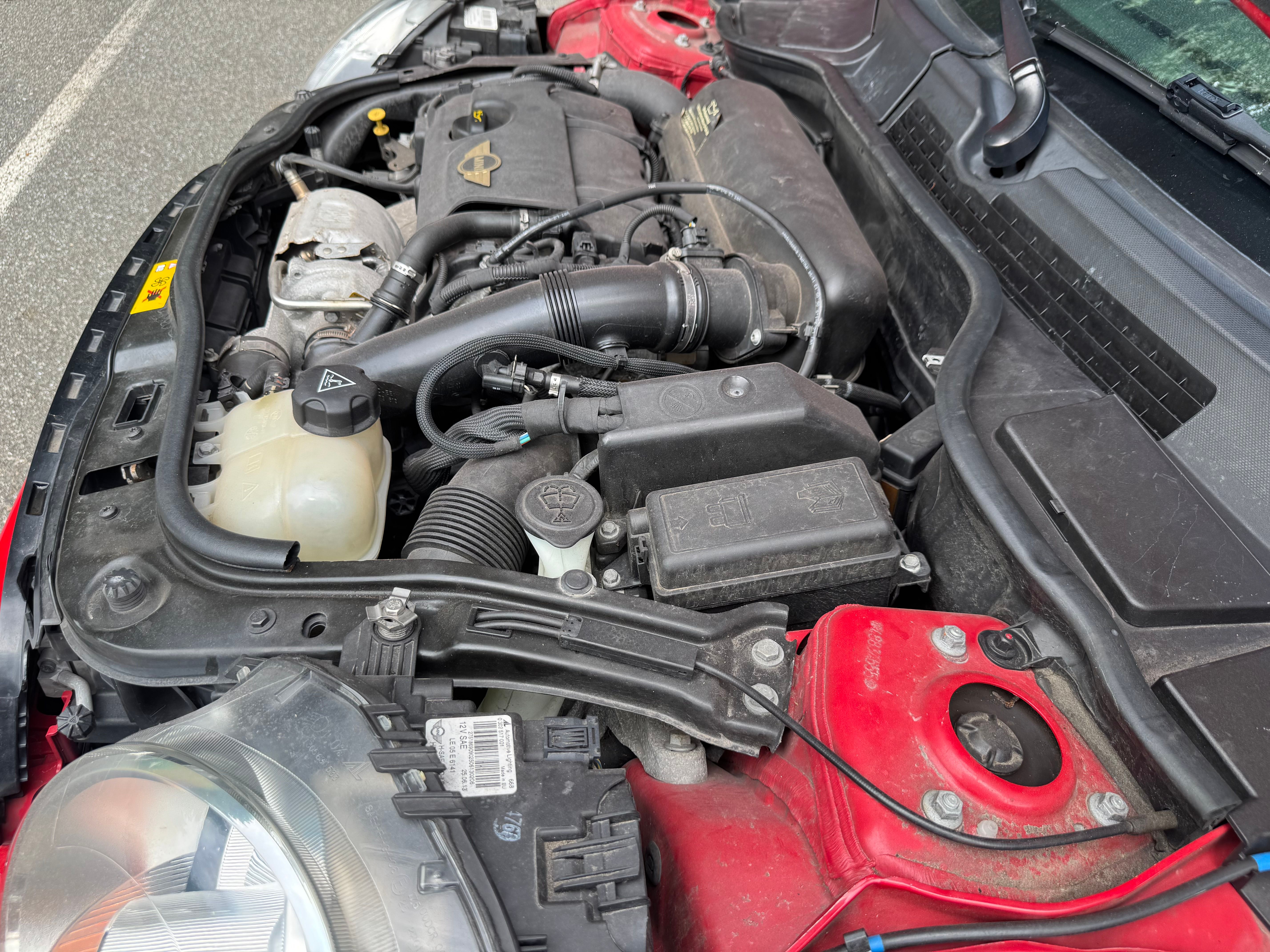 Used 2014 MINI Cooper Roadster S FWD image 19