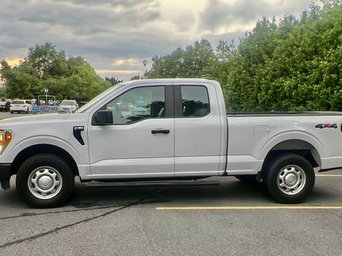 Used 2021 Ford F150 XL w/ Equipment Group 101A High AWD/4WD image 5