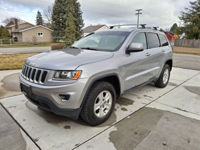 Used 2015 Jeep Grand Cherokee Laredo