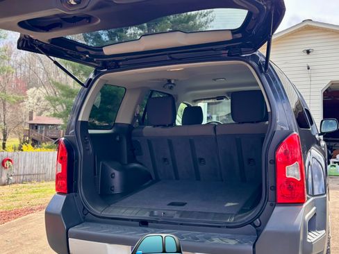 Used 2015 Nissan Xterra X w/ Nevada Tow Package image 5