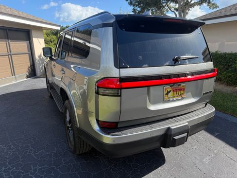 Used 2025 Lexus GX 550 image 5