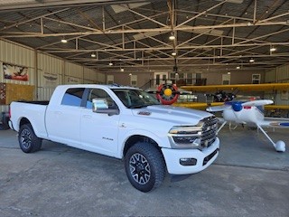 Used 2025 RAM 2500 Limited AWD/4WD image 1