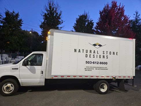 Used 2018 Ford E-350 and Econoline 350 Super Duty w/ Power Windows & Locks Group image 11