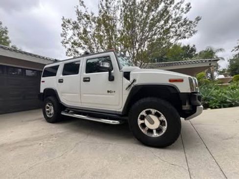 Used 2008 HUMMER H2 image 2