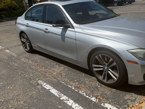 Used 2015 BMW 328i Sedan RWD image 12