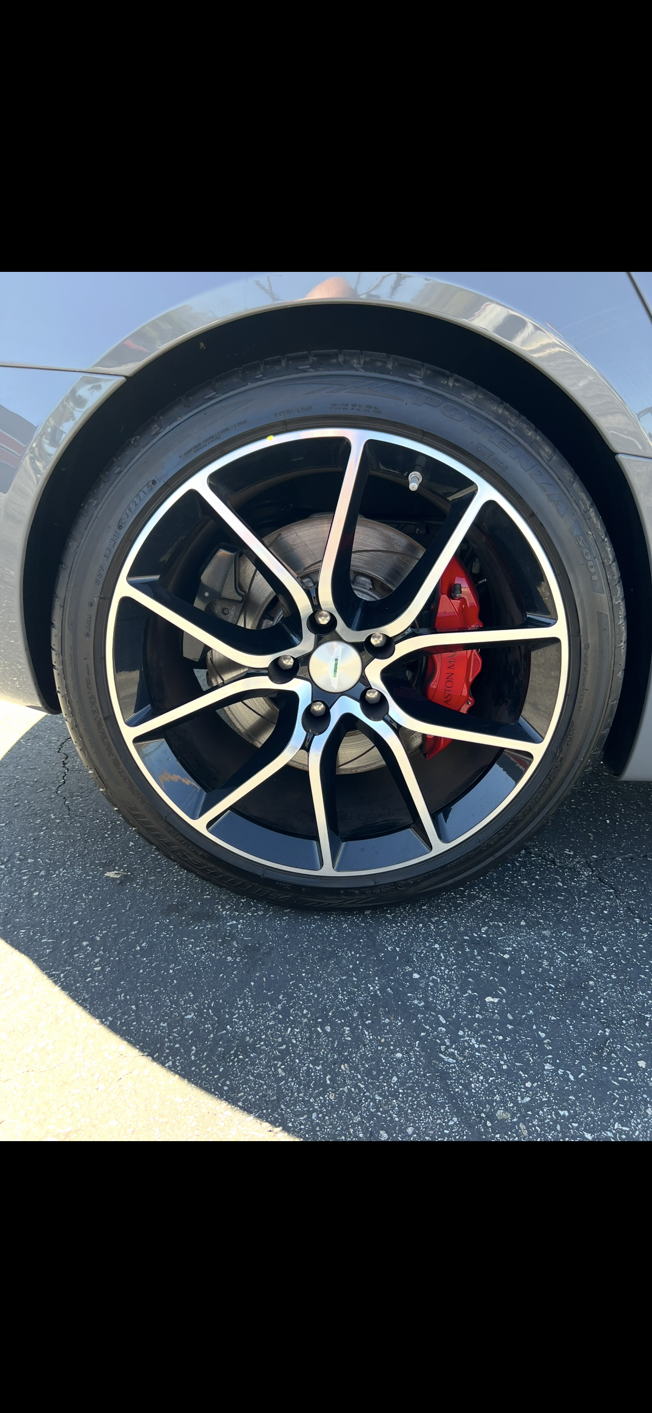 Used 2016 Aston Martin Rapide S RWD image 2