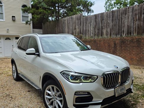 Used 2019 BMW X5 xDrive40i w/ Executive Package AWD/4WD image 10