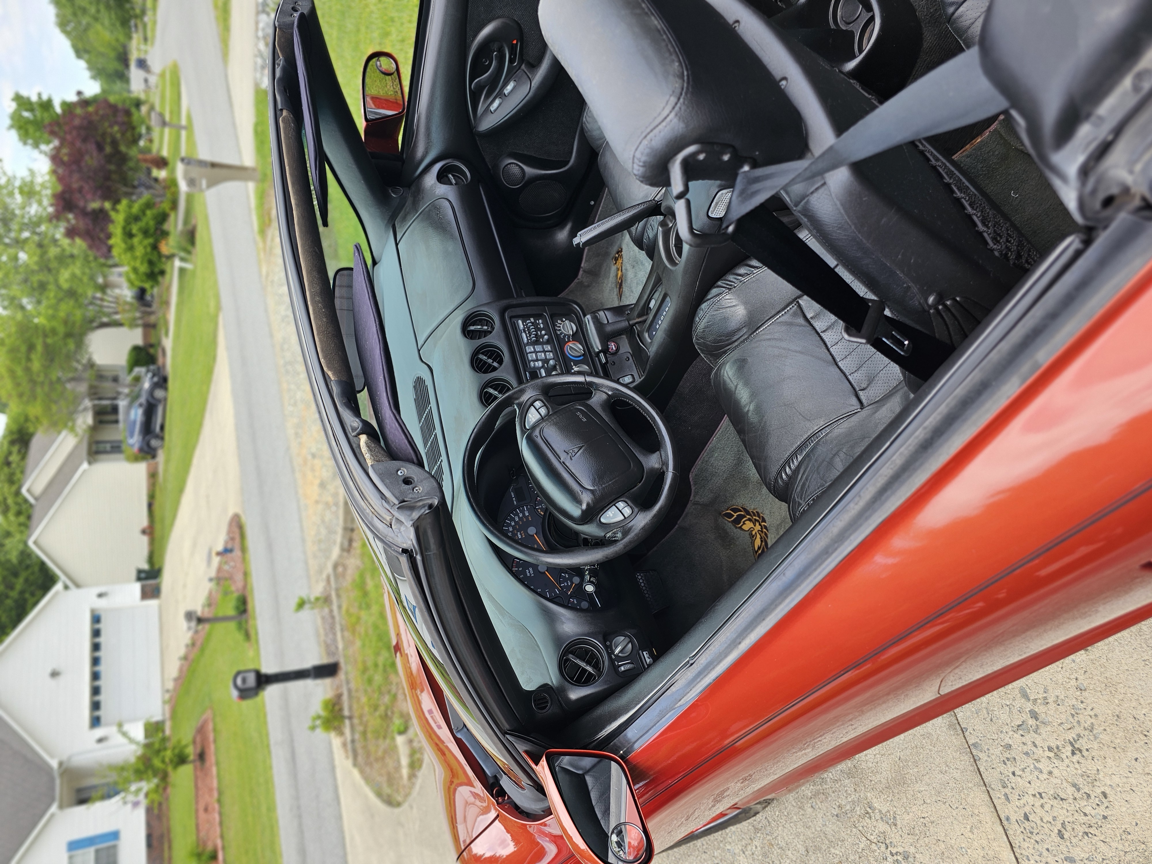 Used 2002 Pontiac Firebird Convertible w/ Sport Appearance Pkg RWD image 8