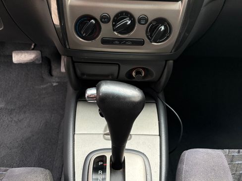 Used 2002 MAZDA Protege5 FWD image 22