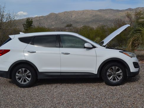 Used 2015 Hyundai Santa Fe Sport image 2