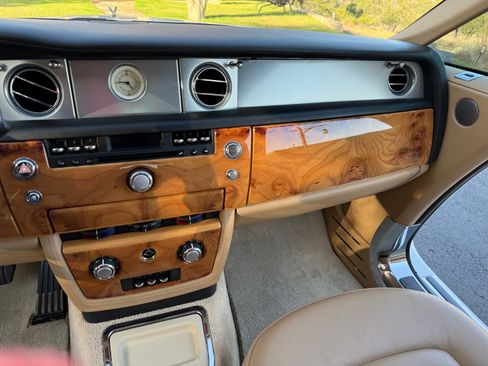 Used 2009 Rolls-Royce Phantom Coupe image 5