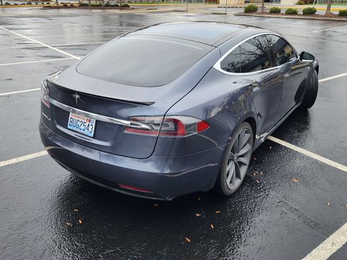 Used 2016 Tesla Model S 75 image 5