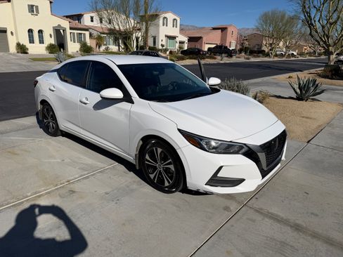 Used 2020 Nissan Sentra SV w/ Electronics Package image 5