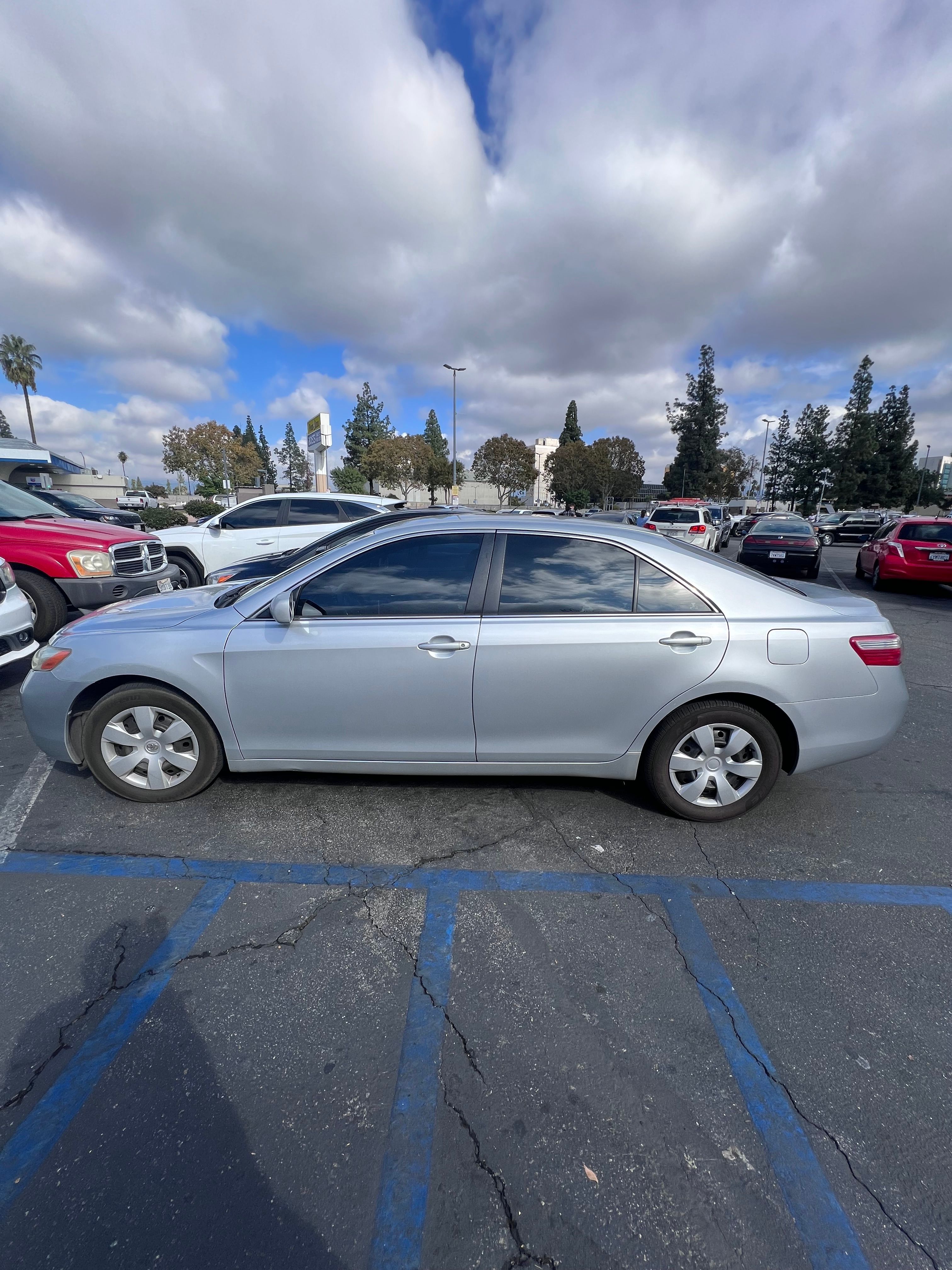 Used 2007 Toyota Camry SE FWD image 5