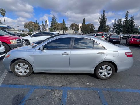 Used 2007 Toyota Camry SE image 5