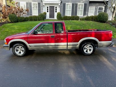 Used 1998 Chevrolet S10 Pickup LS w/ Preferred Equipment Group