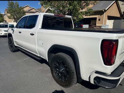 Used 2022 GMC Sierra 1500 Denali w/ Denali Reserve Package AWD/4WD image 6