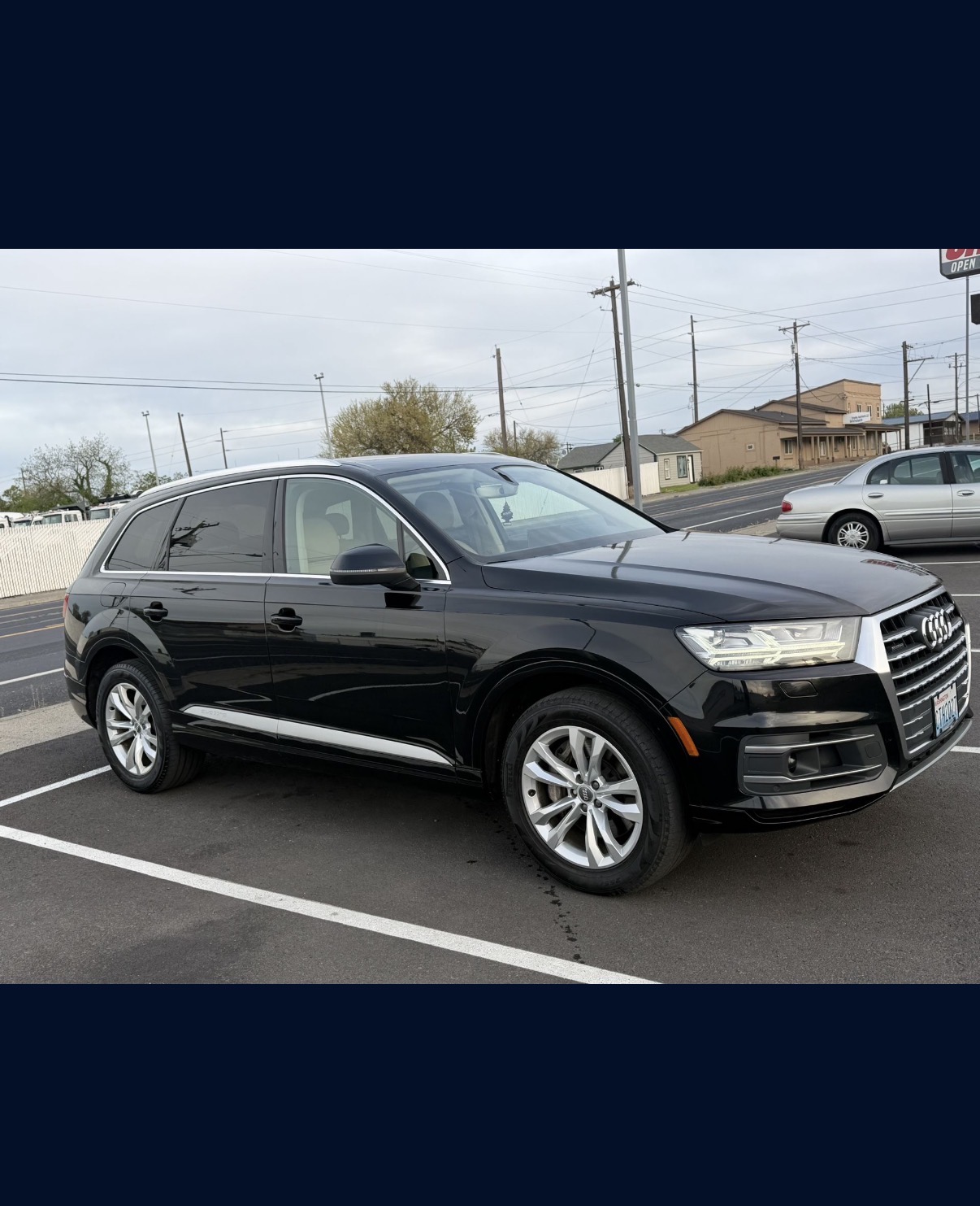 Used 2017 Audi Q7 3.0T Premium Plus AWD/4WD image 4