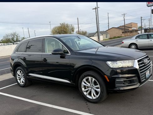 Used 2017 Audi Q7 3.0T Premium Plus AWD/4WD image 4