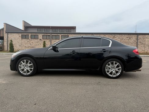 Used 2012 INFINITI G37 Sport image 2