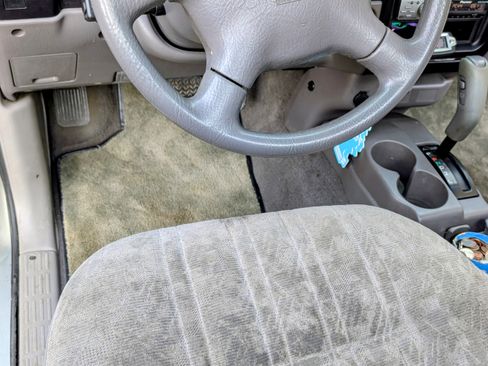 Used 2001 Toyota Tacoma 2WD Regular Cab image 6