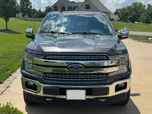 Used 2019 Ford F150 Lariat w/ Equipment Group 502A Luxury AWD/4WD image 22