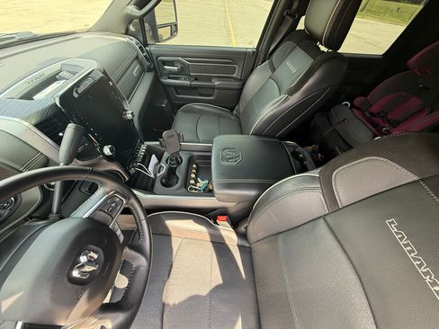 Used 2024 RAM 2500 Laramie w/ Sport Appearance Package AWD/4WD image 25